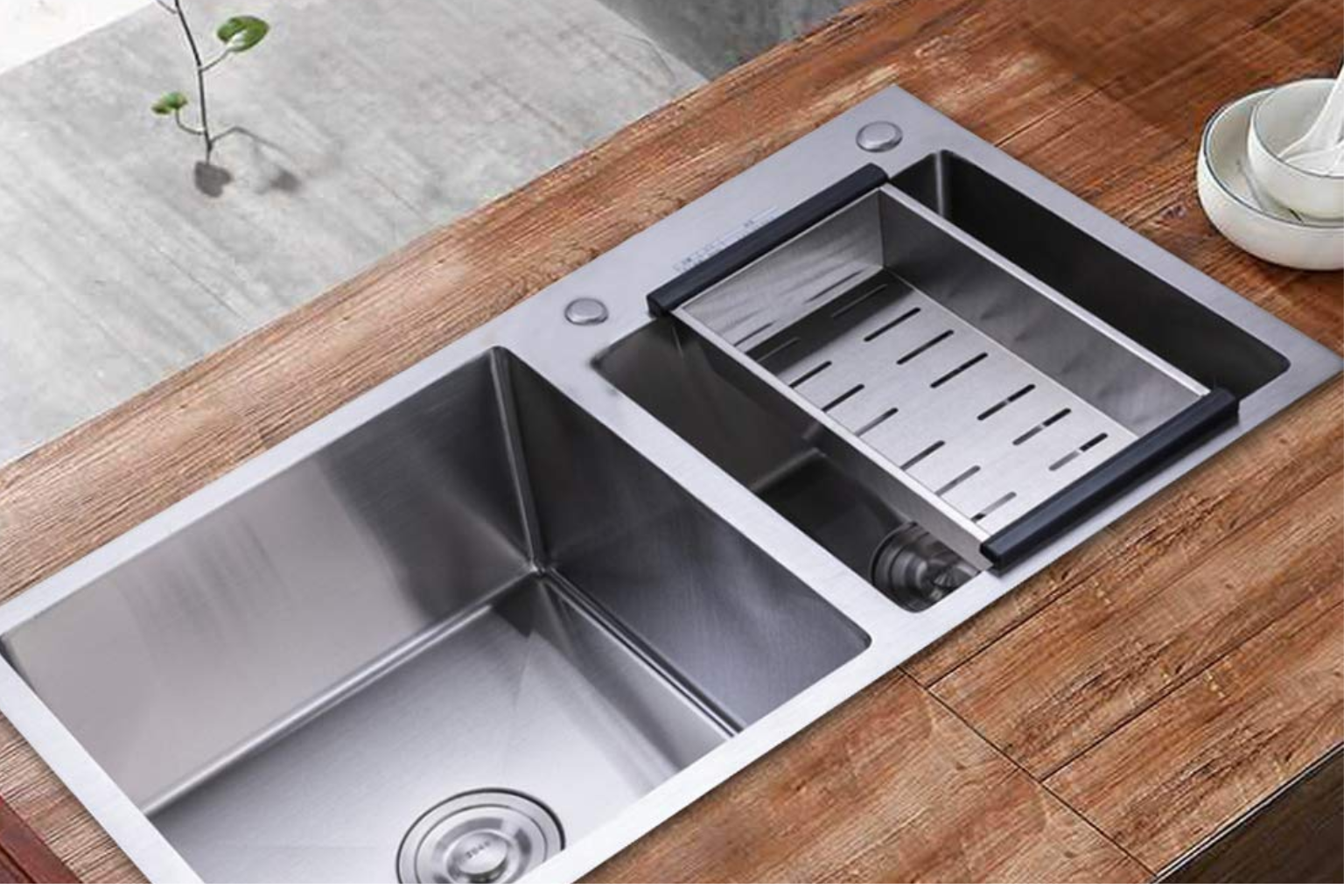 Come scegliere il lavello perfetto per la tua cucina: guida tra lavello cucina, acciaio inox, ceramica e soluzioni doppia vasca